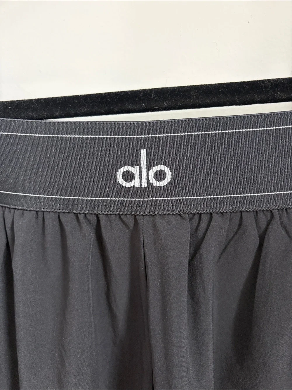 ALO Yoga reposting strictly